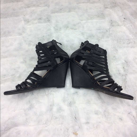 Db Dk Fashion - Picture 2 of 4